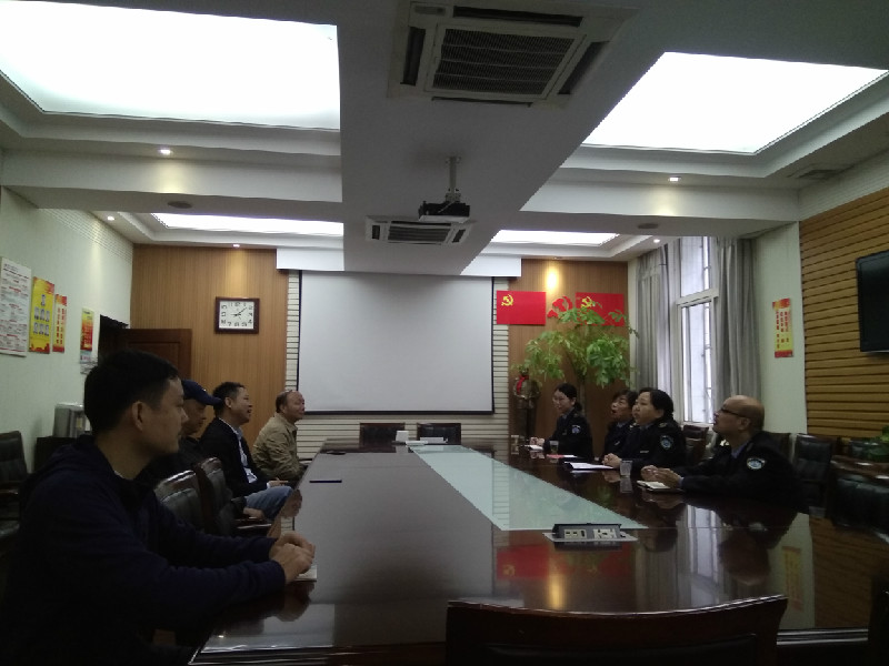 党员签约座谈会.jpg