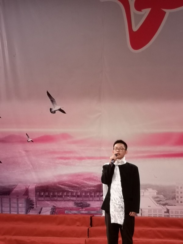 11班我爱这土地.jpg