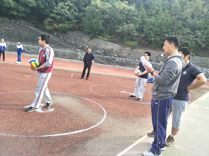 体育中考1.jpg 体育中考1.jpg