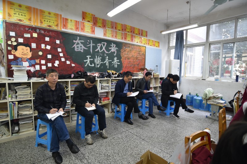 评委.JPG 评委.JPG