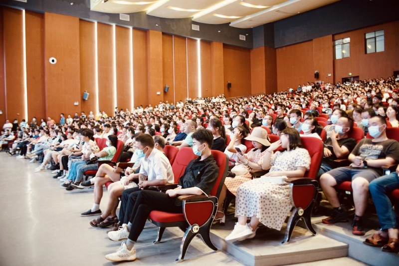 志愿指导2.jpg 志愿指导2.jpg