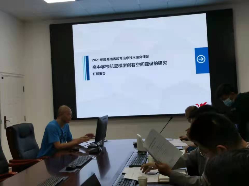 袁建文.jpg 袁建文.jpg